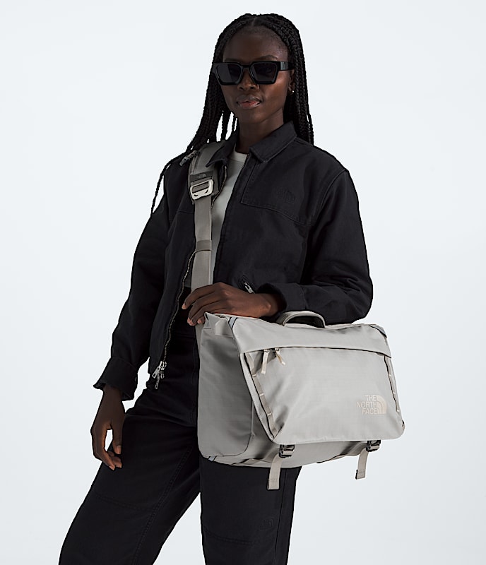 Base Camp Voyager Messenger Bag - Image 4