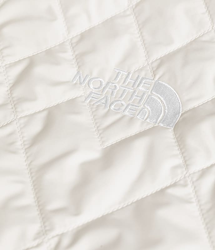 Women's Diamond Peak Insulated Vest - Image 4