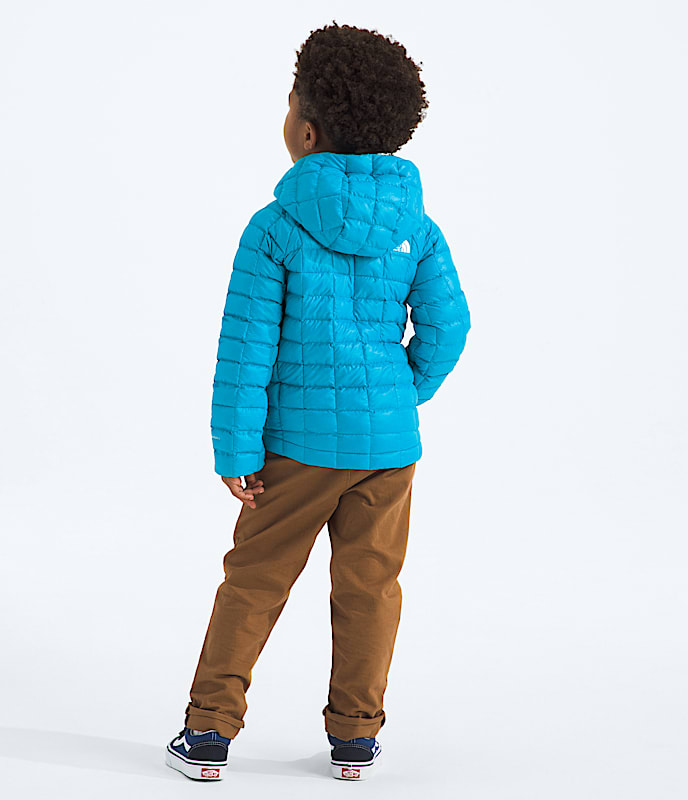 Kids' THERMOBALL? Hooded Jacket - Image 4