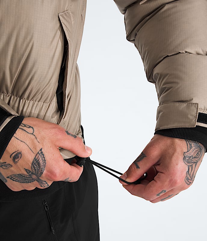 Men's 1996 Retro Nuptse Jacket - Image 7